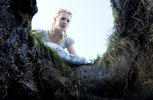 alice-in-wonderland_Mia Wasikowska